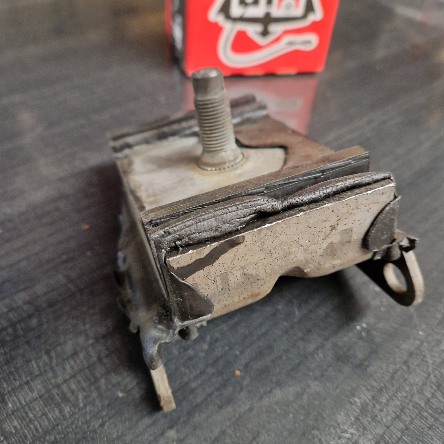 Motorkudde GM Cadillac 57-64. 2238