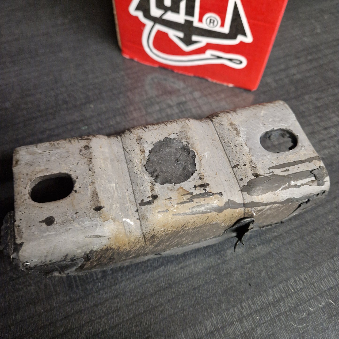 Växellådskudde GM, Buick, Chevrolet, GMC, Pontiac 62-84. 2268