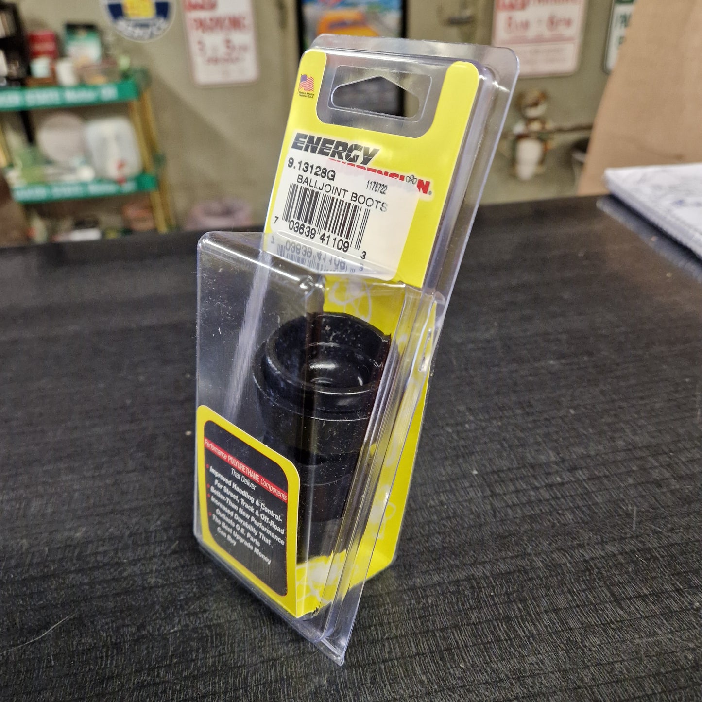 Dammskydd Kulbult/Spindelled GM 1970-96, Universal Svarta 9.13128G