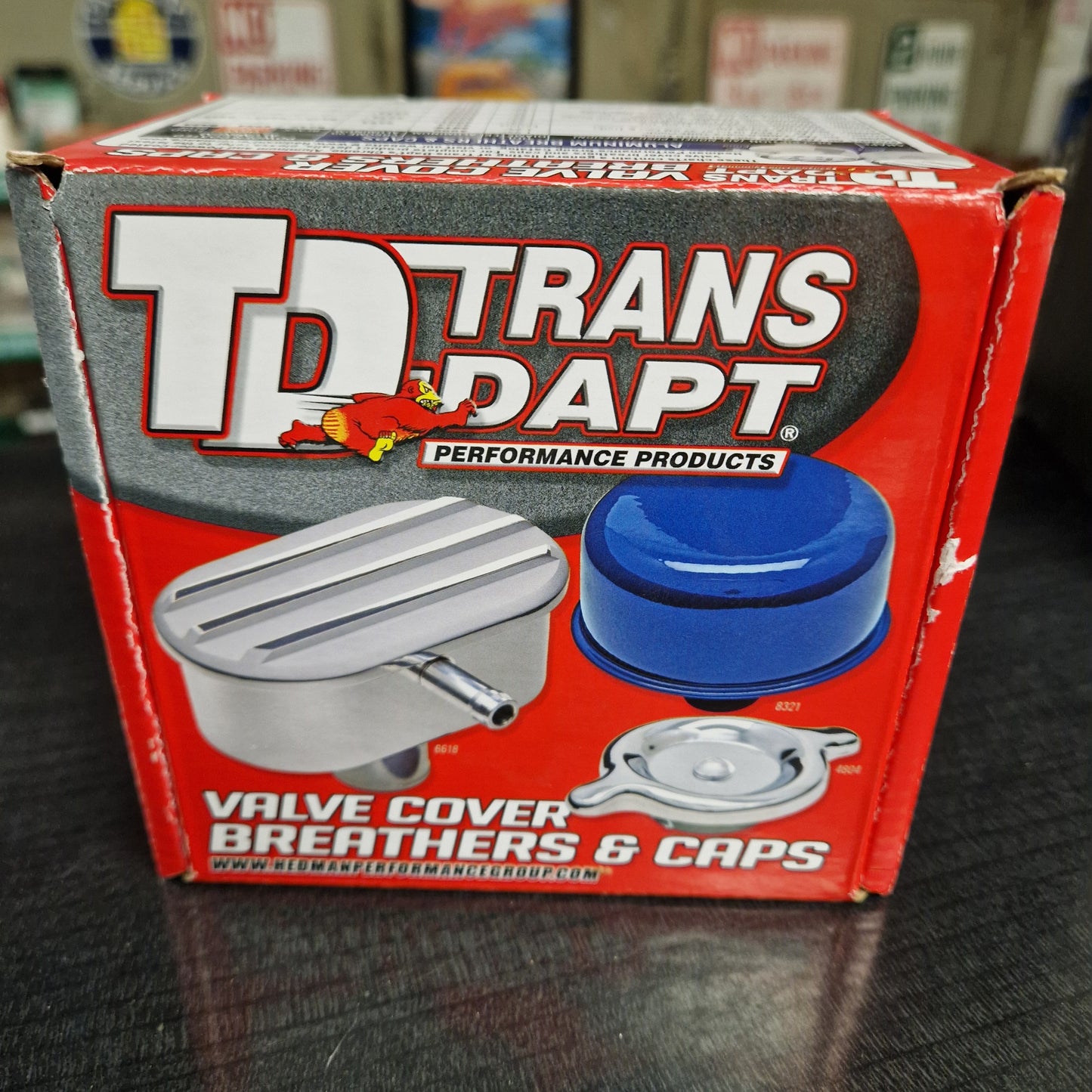 Oljelock med pip Ventilkåpa Push-in typ, Breather Tätning ingår ej. MoPar 9169