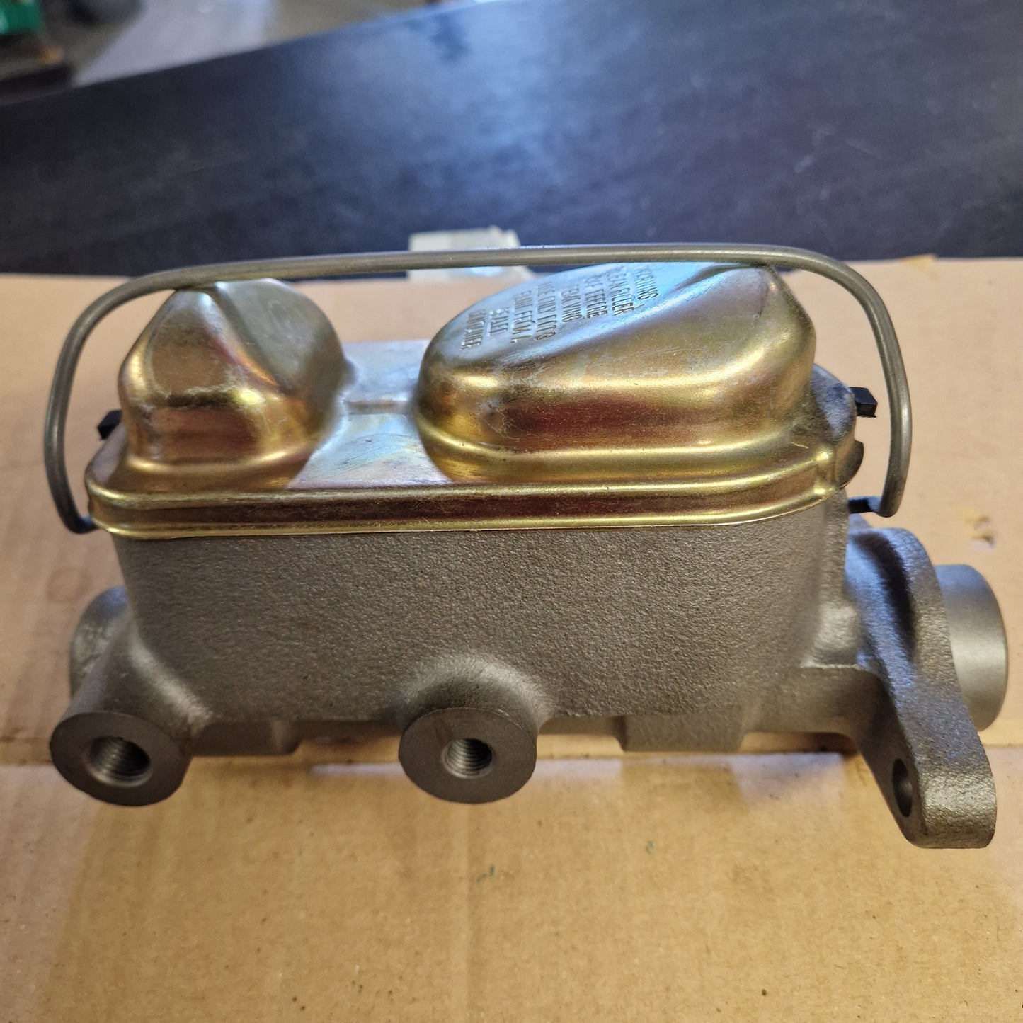 Huvudbromscylinder Ford Mustang, Mercury 1" 67-72 Skivor fram 11378, 71248