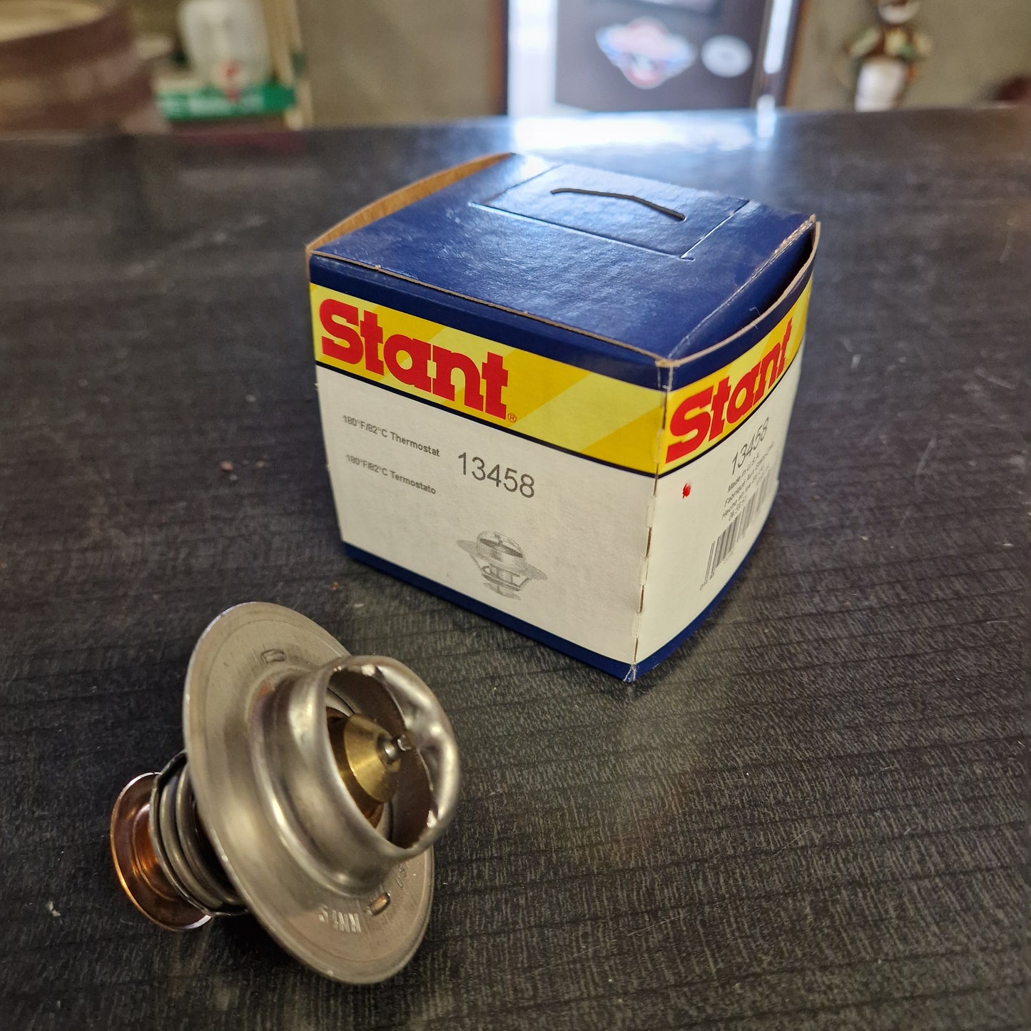 Termostat 82°C 54mm Cadillac 68-> 13458 (33058)