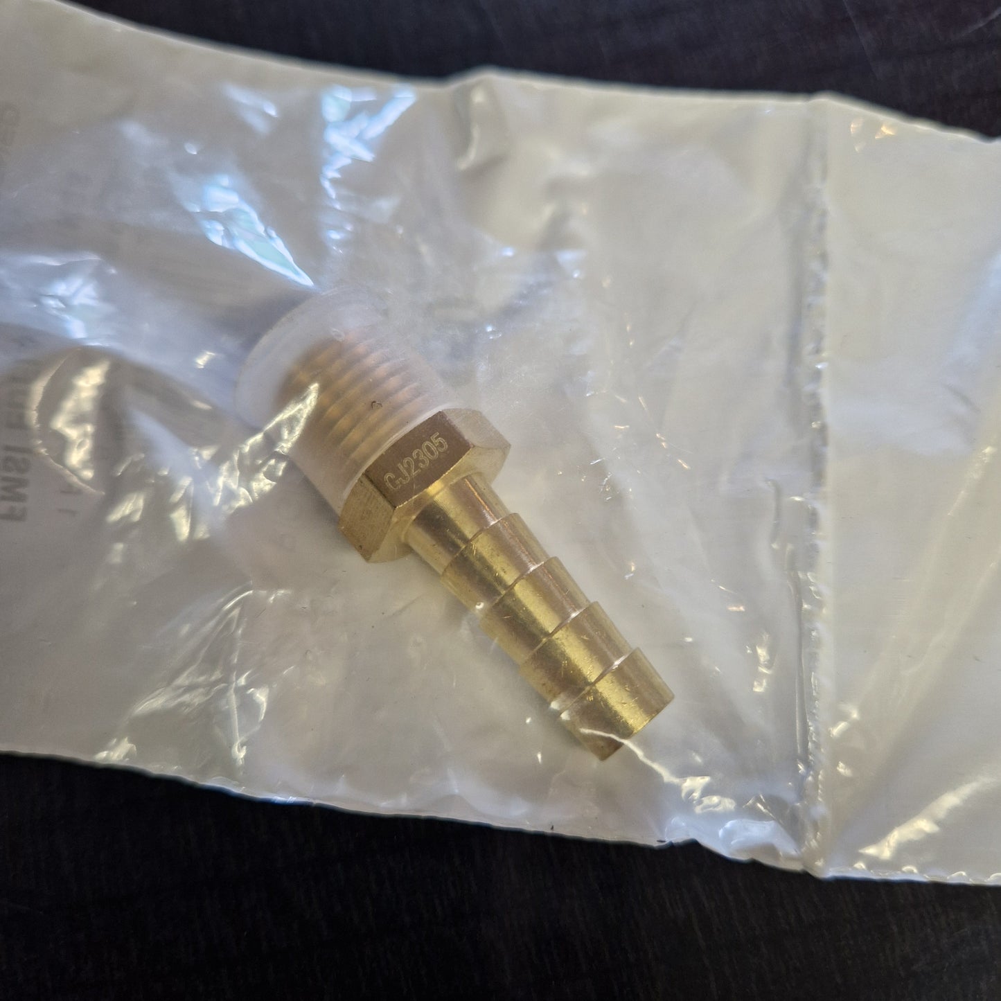 Nippel Rak Gänga 1/4"NPT Slangdiameter 5/16". 1719, 820450