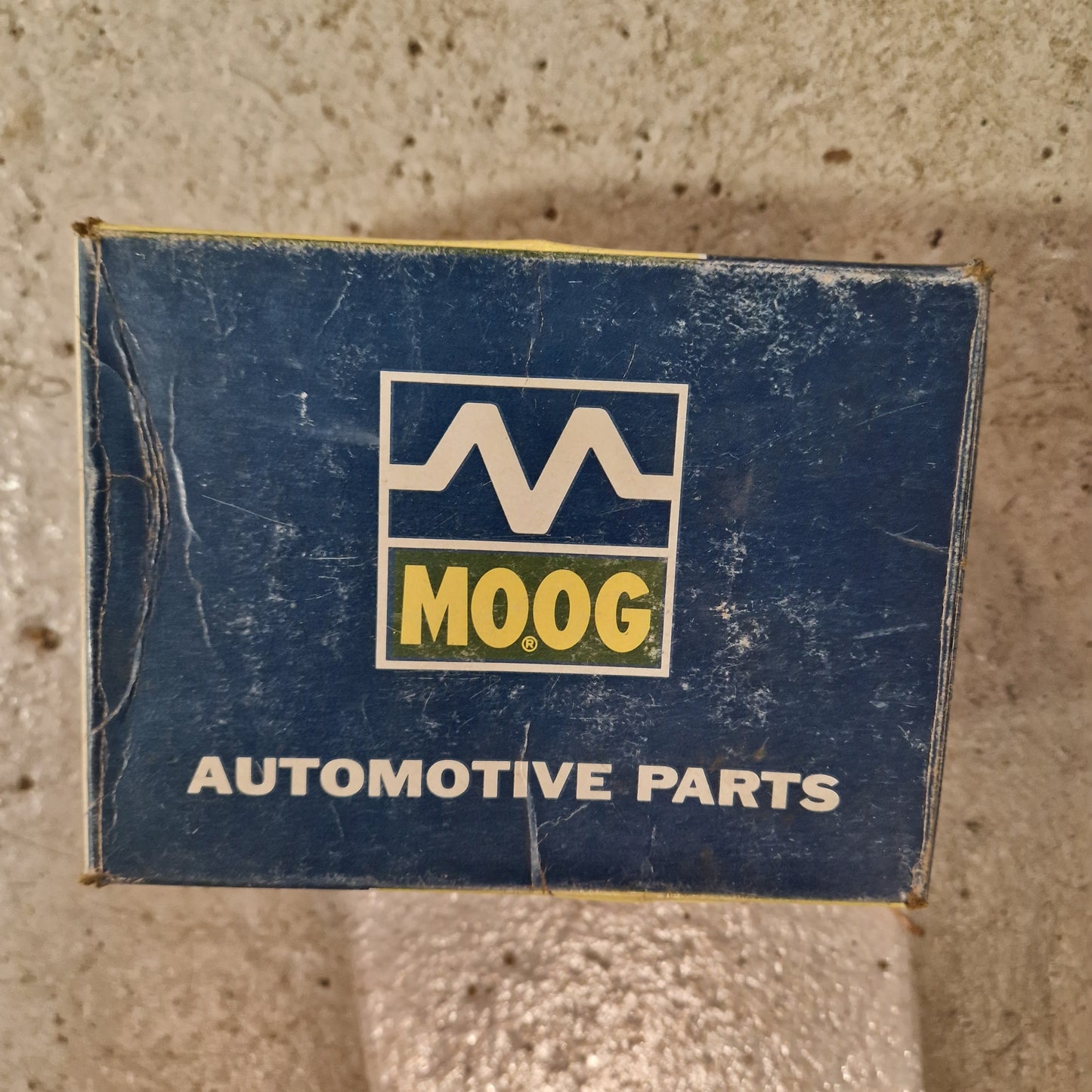 Övre Kulbult Ford 58-79  K8212  (10262)