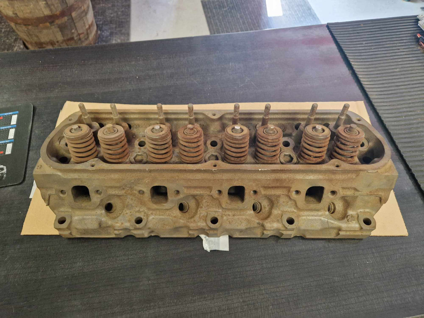 Topplock Ford 351W 5,8L 78-85 SB Nya 1 Par D80E