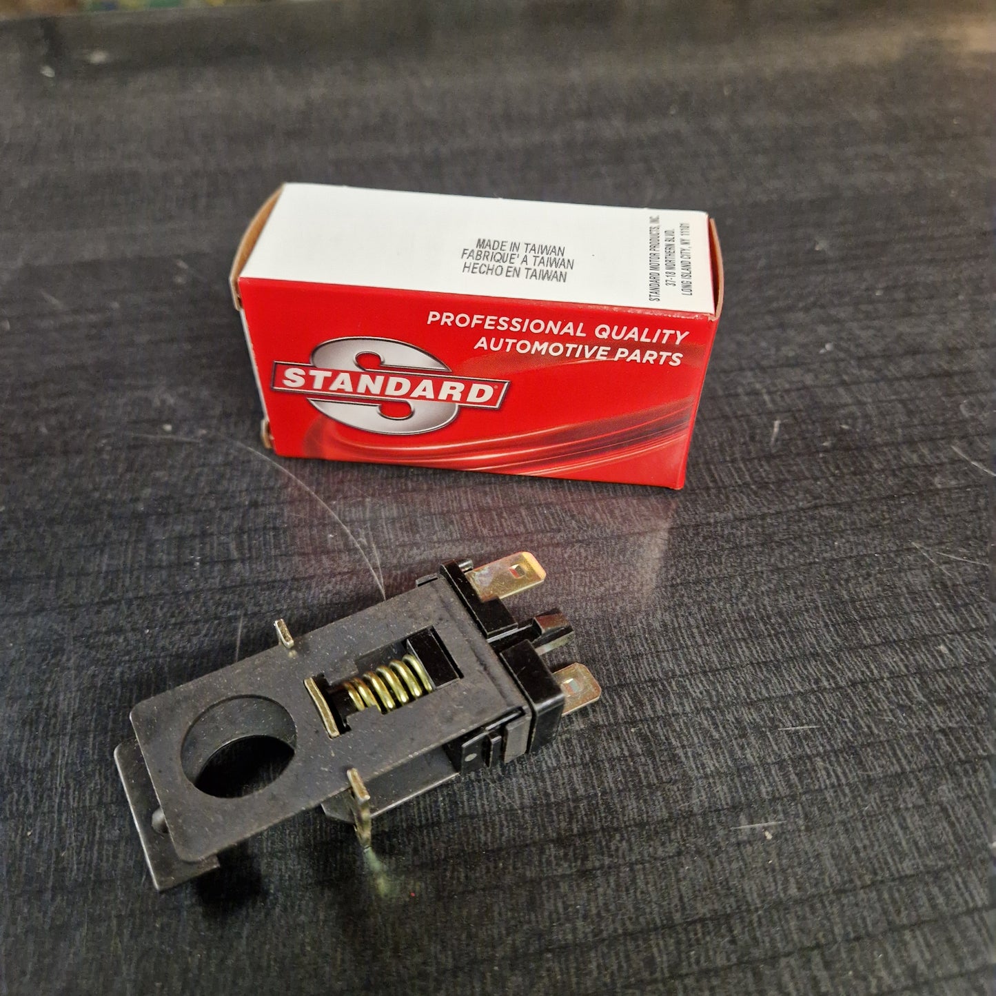 Bromsljuskontakt Ford, Lincoln Mercury 69-96 SLS79