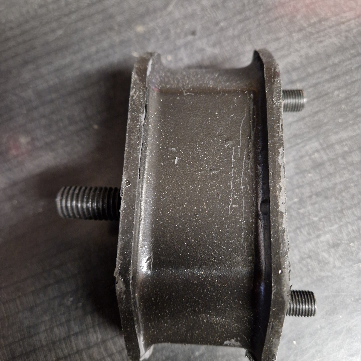 Motorkudde Dodge, Plymouth 67-81 Höger med 6:a 2264