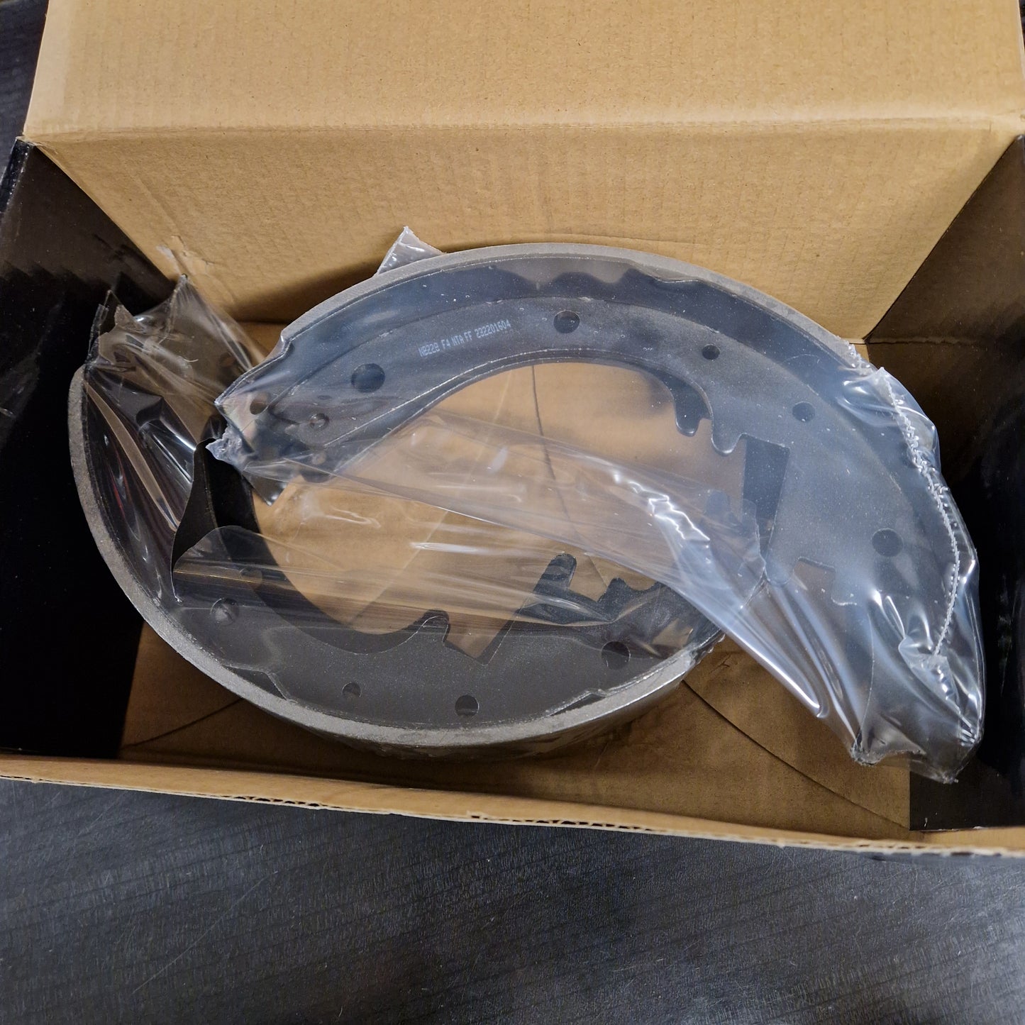 Bromsbackar Chevrolet, Edsel, Ford, GMC, International, Jeep, Mercury, Olds, Packard, 11" x 2" Bak. NB228 (228, 228PG)