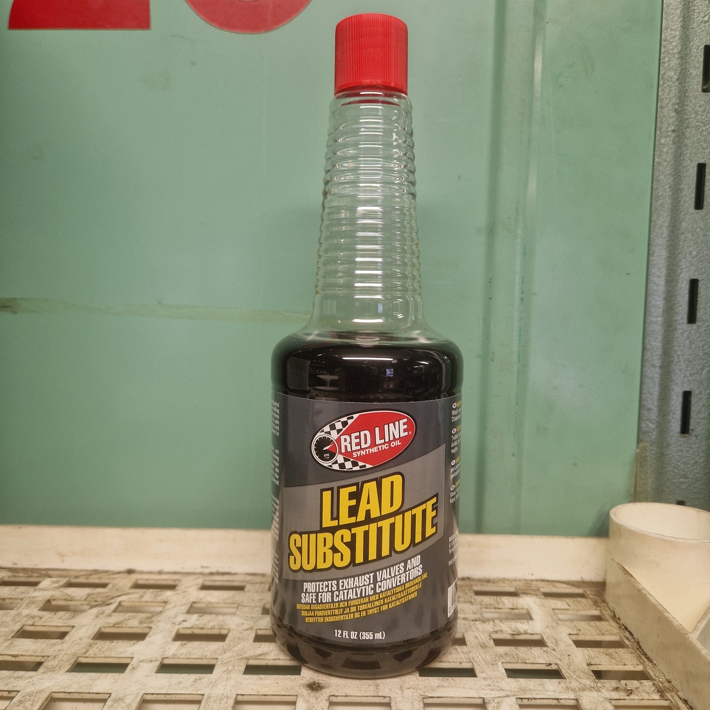 Blyersättning För bensinmotorer med eller utan katalysator. 355ml 10030