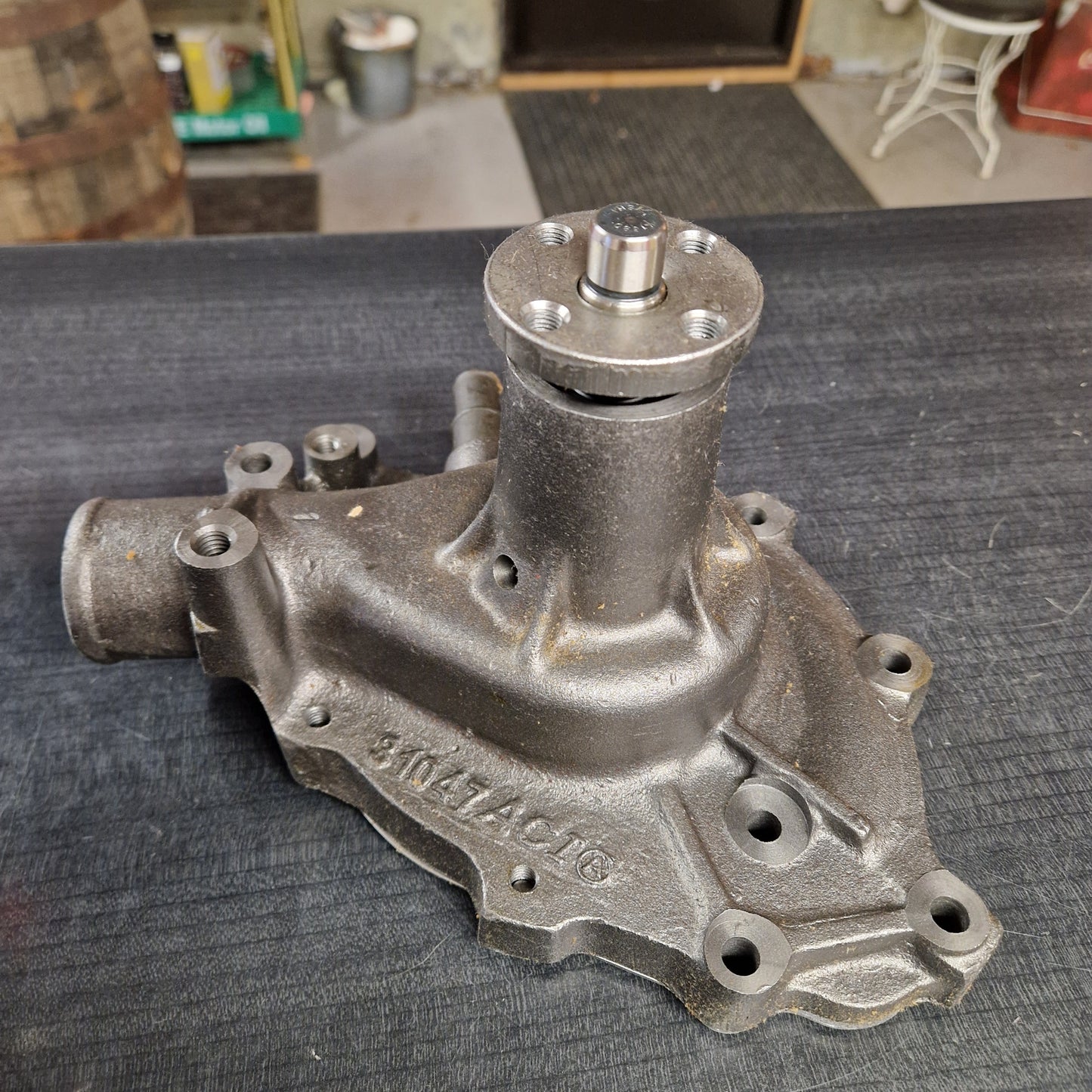 Vattenpump Ford SB PB 65-69, Truck 66-74 Gjutjärn Längd=140mm AW1028EX (43049, AW1028, US1028, FP-1456)