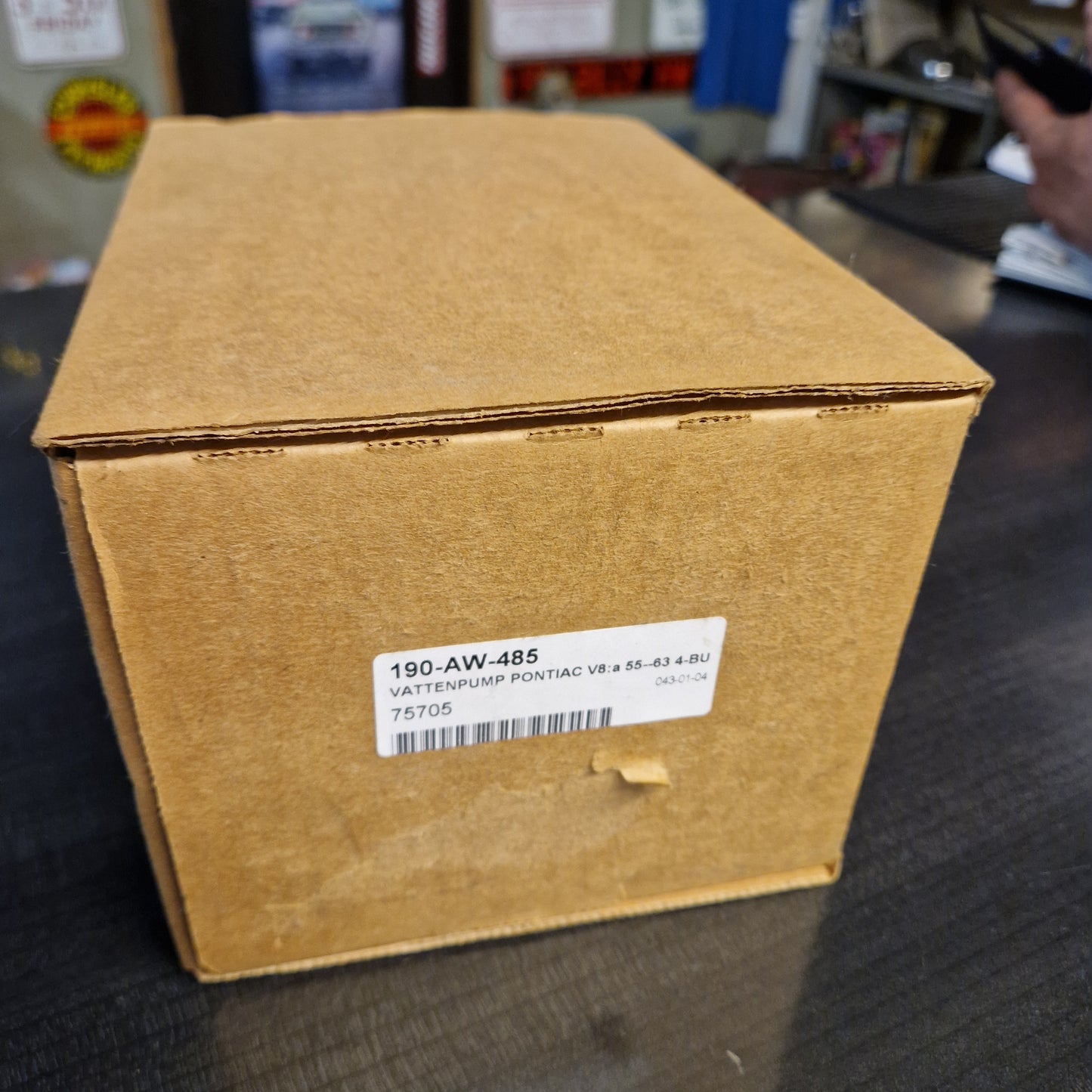 Vattenpump Pontiac V8 55-66 4 Bult AW485