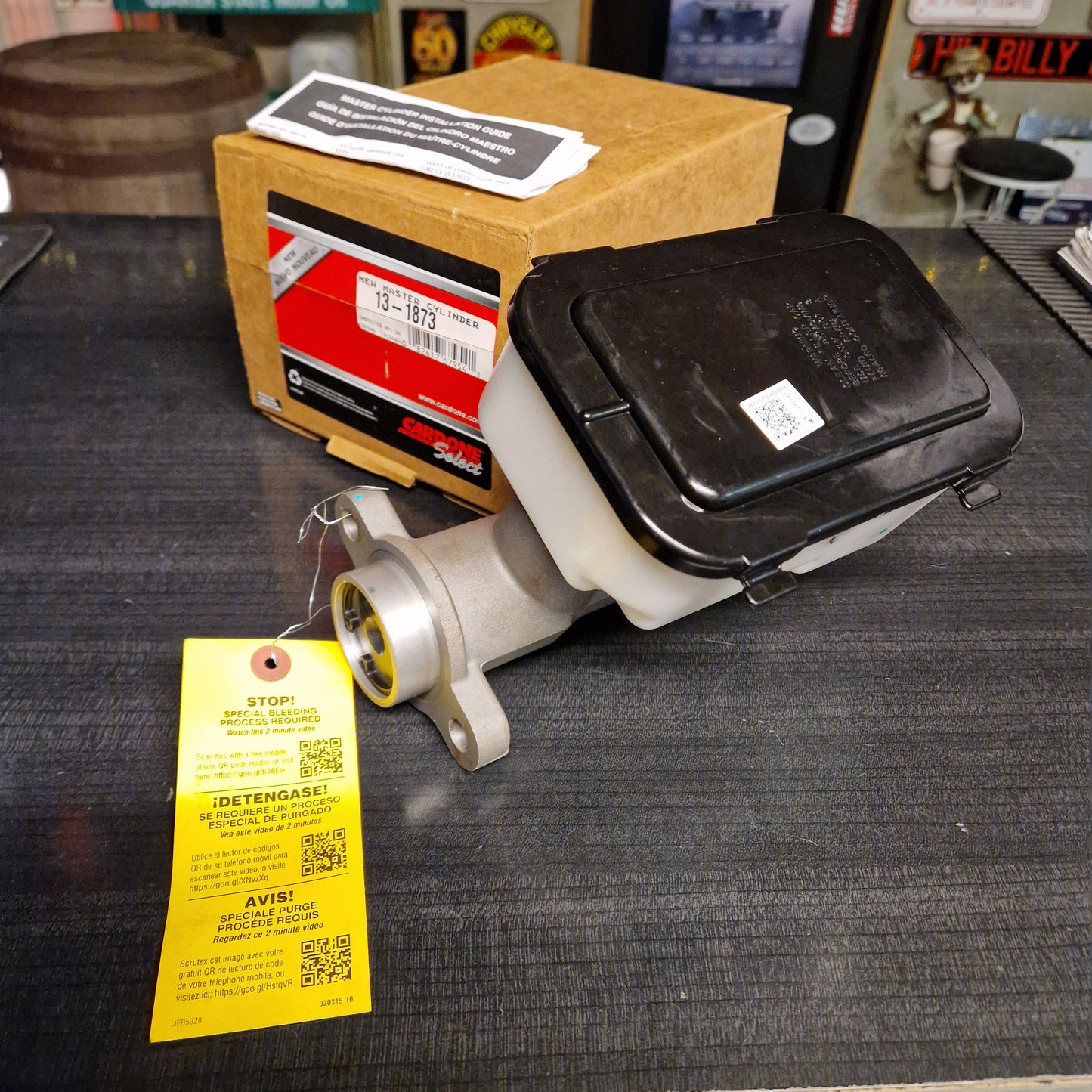 Huvudcylinder Chevrolet Truck 87-91, GMC Truck 87-91, Jeep 81-91. 13-1873, 355-47150