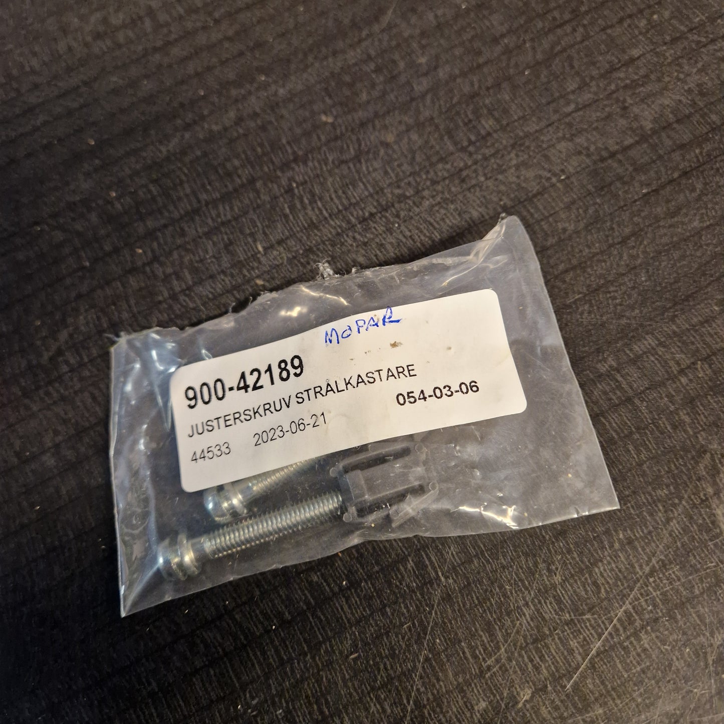 Justerskruv Strålkastare MoPar 69-81 Par   42189