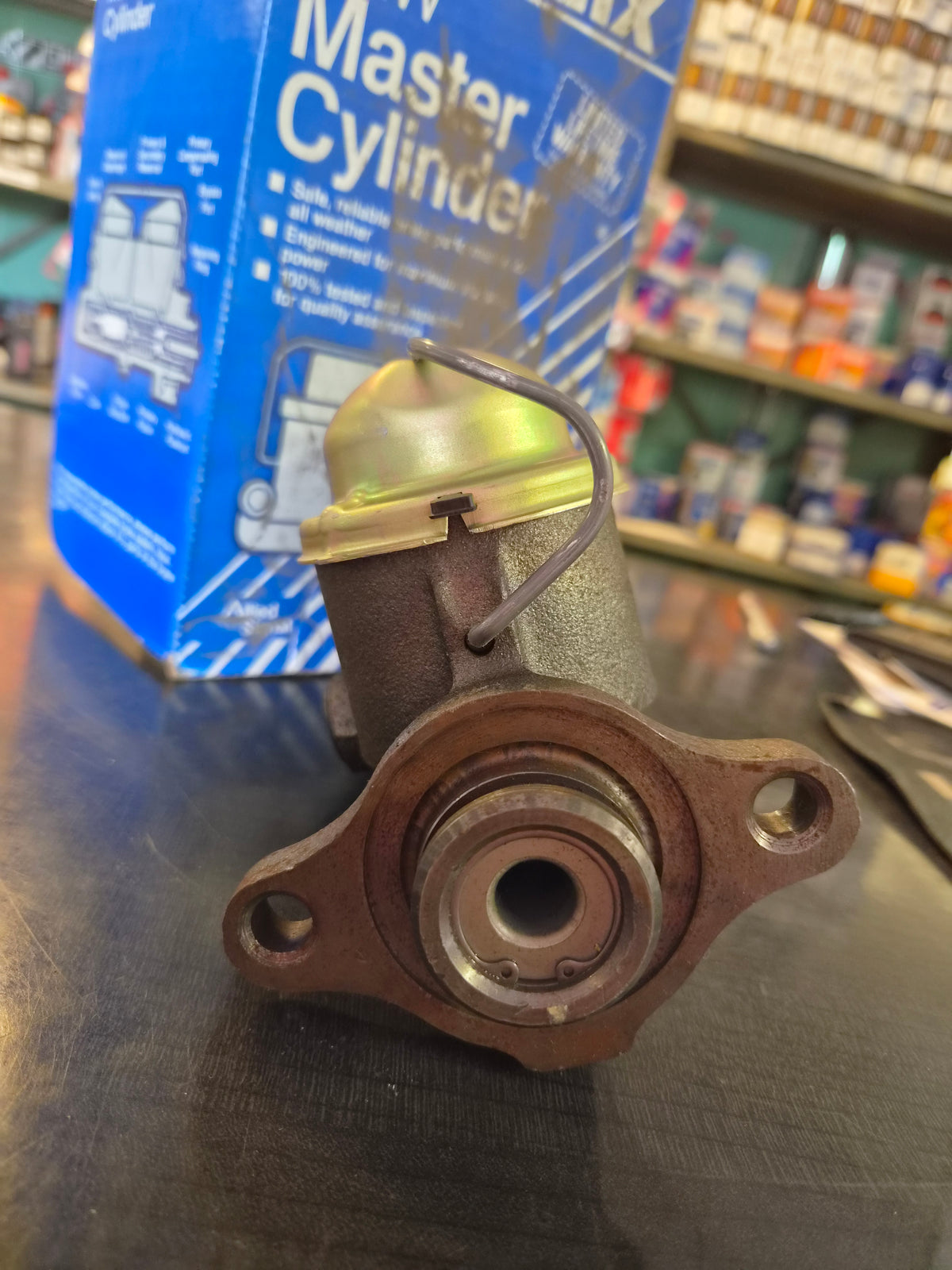 Huvudbromscylinder GM, Buick, Cadillac, Oldsmobile, Pontiac 67-70. Bendix Trumbromsar. E66712, 11328, 355-52004