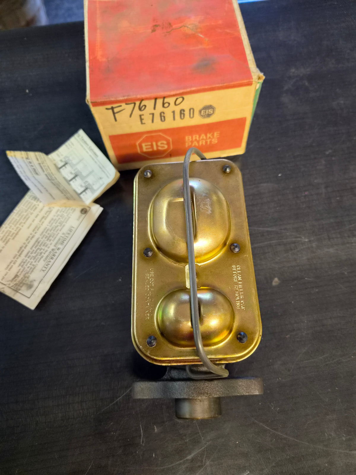 Huvudbromscylinder GM  Buick, Chevrolet, Oldsmobile 71-72.  E76160, MC36361, 355-47038